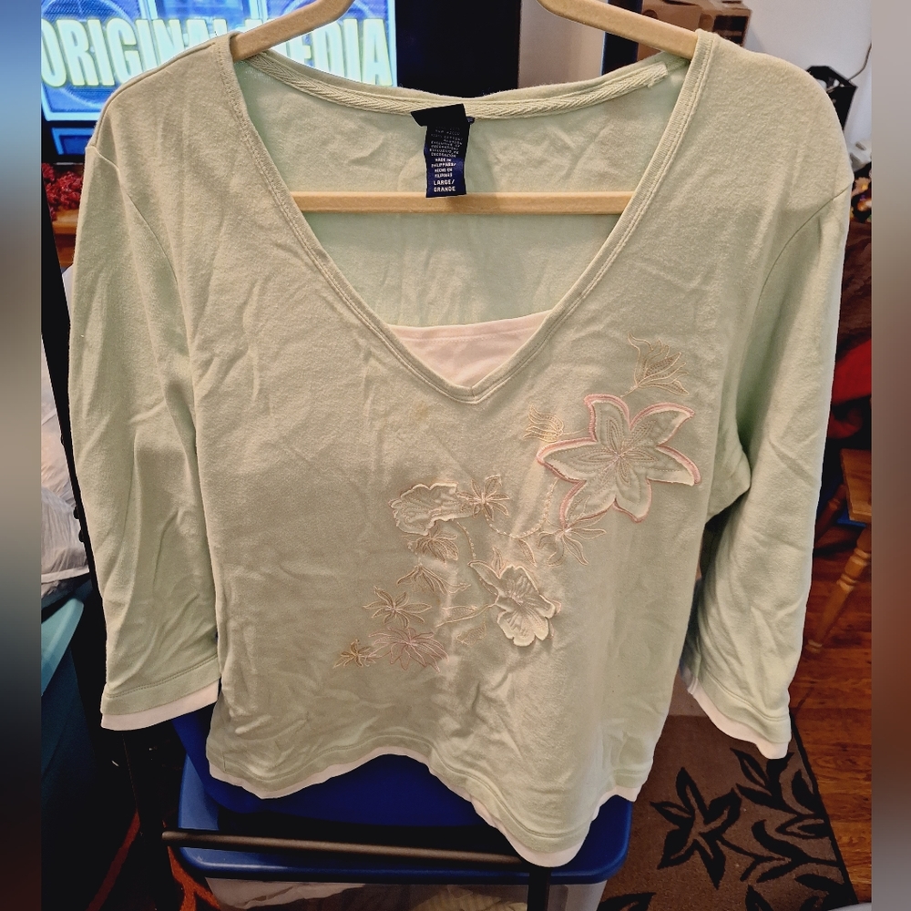 Mint Floral Applique Top Size Large
